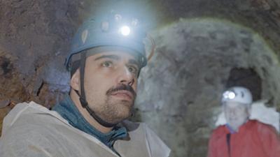 Servus um 3: Rätsel der Erdställe