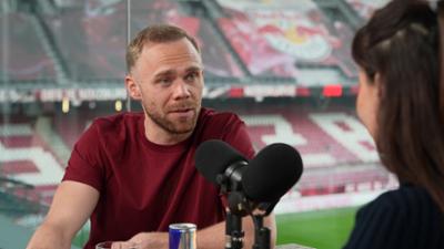 Servus, WM! We are from Austria: "Muss seinen Weg finden"