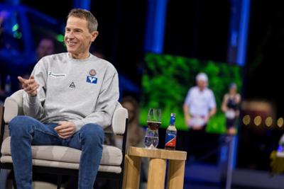 Sport und Talk aus dem Hangar-7: Goldi über den WfLWR