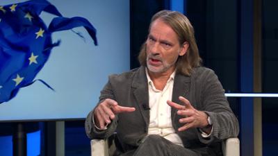 Talk im Hangar-7: Doch Worte statt Waffen? 