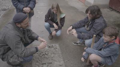 Zeitlos - Schule des Lebens: In der Farbmühle: Vom&hellip;