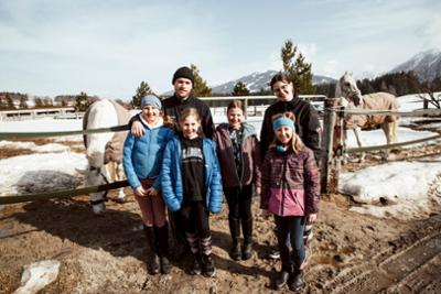 Zeitlos - Schule des Lebens: Nachwuchs am Pferdehof Zeitlos - Schule des Lebens: Nachwuchs am Pferdehof