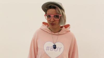 100 % Hotter - Weniger ist mehr: Staffel 1 Folge 9 Weniger Baby mehr Lady