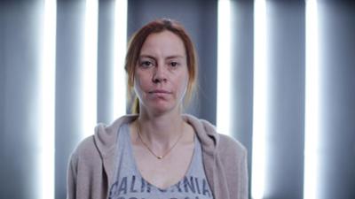 10 Years Younger: Das Beauty Makeover: Staffel 1 Folge 5 Julie & Amanda