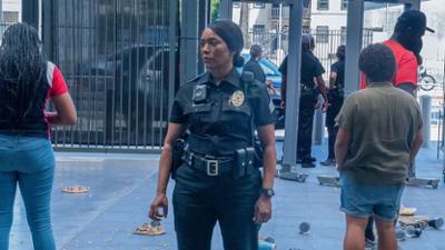 9-1-1 Notruf L.A.: Staffel 6 Folge 1 Mögen die Spiele beginnen