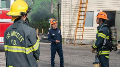 9-1-1 Notruf L.A.: Staffel 6 Folge 14 Versagensangst