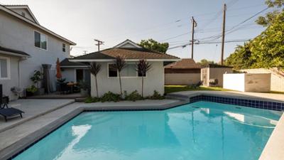 Celebrity DIY: Stars packen an: Staffel 4 Folge 16 Laurence Fishburne