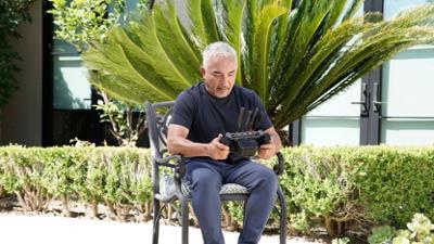 Cesar Millan: Better Human Better Dog - Bessere Menschen, bessere Hunde: Staffel 4 Folge 8 Sozialisationsprobleme