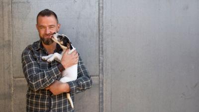 Der Welpentrainer - Auf die Pfoten, fertig, los!: Staffel 6 Episode 2: Ein tauber Australian Shepherd Der Welpentrainer - Auf die Pfoten, fertig, los!: Staffel 6 Episode 2: Ein tauber Australian Shepherd