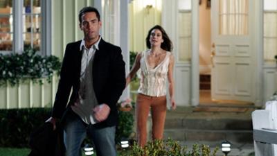 Desperate Housewives: Staffel 2 Folge 13 Die Kunst des Krieges