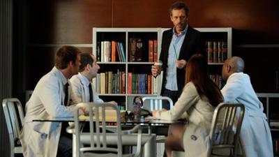 Dr. House: Staffel 7 Folge 16 Schutzlos