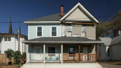 Good Bones - Mutter, Tochter, Home-Makeover: Staffel 5 Folge 13 Das New York Haus Makeover