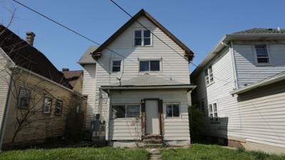 Good Bones - Mutter, Tochter, Home-Makeover: Staffel 4 Folge 1 Das imposante Haus Makeover