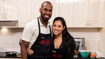 My Kitchen Rules - Die besten Hobbyköche Australiens: Staffel 12 Folge 4 Die Kuchen-Queen My Kitchen Rules - Die besten Hobbyköche Australiens: Staffel 12 Folge 4 Die Kuchen-Queen