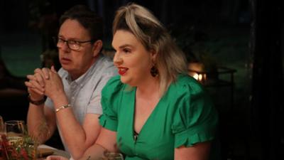 My Kitchen Rules - Die besten Hobbyköche Australiens: Staffel 12 Folge 10 Der spanische Abend My Kitchen Rules - Die besten Hobbyköche Australiens: Staffel 12 Folge 10 Der spanische Abend