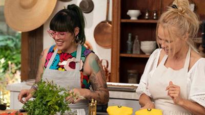 Pamela Anderson: Mit Liebe gekocht: Staffel 1 Folge 6 Pamela kocht mexikanisch