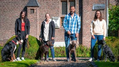 Trouble Teenies auf 4 Pfoten - Einsatz für den Welpentrainer: Staffel 1 Folge 4 Episode 4 Trouble Teenies auf 4 Pfoten - Einsatz für den Welpentrainer: Staffel 1 Folge 4 Episode 4