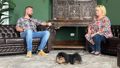Trouble Teenies auf 4 Pfoten - Einsatz für den Welpentrainer: Staffel 3 Folge 2 Kleiner Hund, große Probleme! Trouble Teenies auf 4 Pfoten - Einsatz für den Welpentrainer: Staffel 3 Folge 2 Kleiner Hund, große Probleme!
