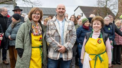 DORF DUELL - Wer kocht am besten?: · Reisbach (S01/E02)