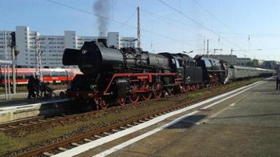 Eisenbahn-Romantik: Die Schnellzug-Legende Baureihe 01 - Sonderfahrt zum 90-jährigen Jubiläum - Teil 1 Eisenbahn-Romantik: Die Schnellzug-Legende Baureihe 01 - Sonderfahrt zum 90-jährigen Jubiläum - Teil 1