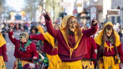 Hei-Jo, Da-Je und Alleh Hopp!