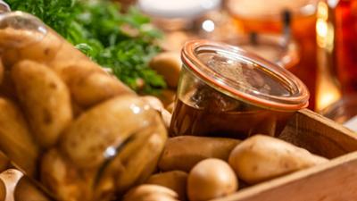 Koch ein!: Wildschweinbraten einkochen und haltbar machen Koch ein!: Wildschweinbraten einkochen und haltbar machen