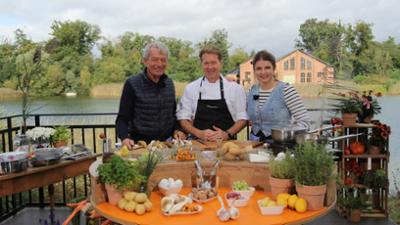 Mit Herz am Herd: Gnocchi mit Pilzrahmsoße, Pinienkernen und Maronen