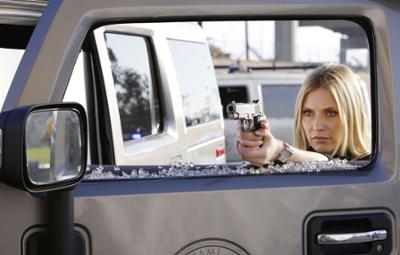 CSI: Miami: Staffel 7, Folge 25: Eine Stadt sieht rot