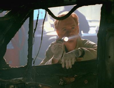 CSI: Miami: Staffel 1, Folge 5: Asche zu Asche