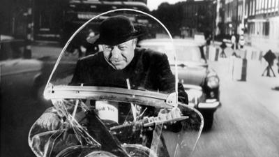 Er kann's nicht lassen