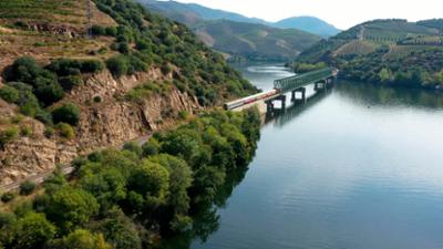 Im Herzen Portugals: Mit dem Zug von der Küste in das Douro-Tal