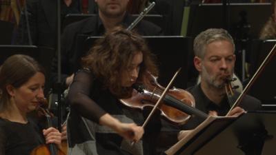 Ingo Metzmacher dirigiert Schostakowitsch