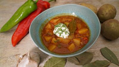 Kaffee oder Tee: Rezept: Kartoffelgulasch mit Paprika