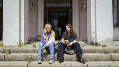 Longreads: Folge 2: Helene Hegemann und Lena Klenke