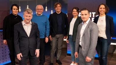 Nachtcafé: Auf der Suche nach der Wahrheit