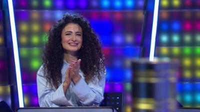 Sag die Wahrheit: Schaustellerin und Fußball-Linguist