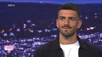 SWR Sport: mit VfB-Torhüter Fabian Bredlow