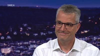 SWR Sport: mit Schiri-Chef Knut Kircher SWR Sport: mit Schiri-Chef Knut Kircher
