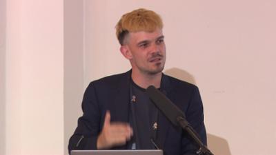 Tele-Akademie: Pandemie trifft Infodemie. Wie wir als Gesellschaft mit Desinformation umgehen können - Alexande...