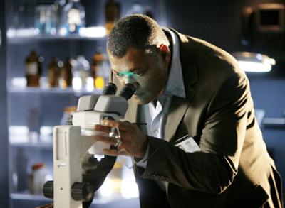 CSI: Den Tätern auf der Spur: Staffel 9, Folge 11: Friedhofsschicht