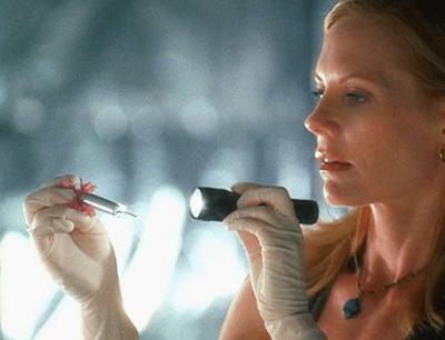 CSI: Den Tätern auf der Spur: Staffel 3, Folge 21: Tod in der Wüste