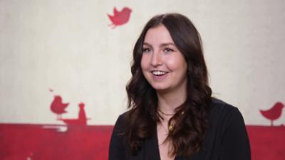 First Dates - Ein Tisch für zwei: Folge 83: U. a. mit: Viki und Herbie