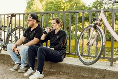 Fuchs und Strohe liefern ab!: Staffel 1, Folge 1: Pilotfolge