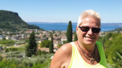Goodbye Deutschland: Folge 31: Gardasee: Abschied von Hasi