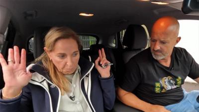 Hot oder Schrott - Die Allestester: Folge 14: Kinderwagen, Autositz und Duschaccessoire im Test