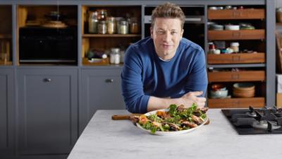 Jamies 5-Zutaten-Küche: Zartes Rindfleisch, Pasta Arrabiata und asiatische Suppe