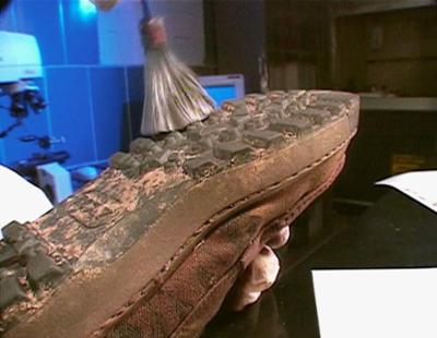 Medical Detectives: Staffel 1, Folge 24: Auf der Flucht