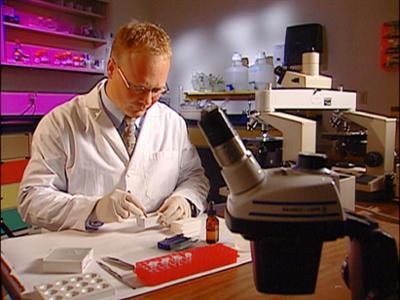 Medical Detectives: Staffel 1, Folge 115: Freundschaften