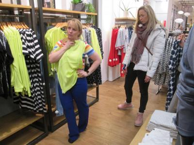 Shopping Queen: Folge 83: Gruppe Rostock: Tag 4 / Caroline