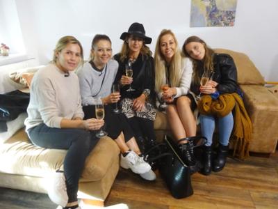 Shopping Queen: Folge 15: Gruppe Essen: Tag 5 / Julia